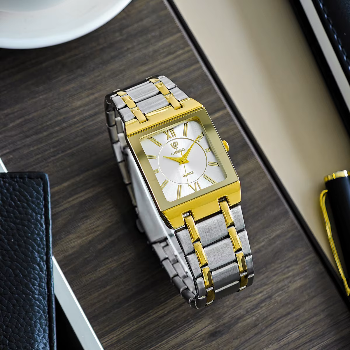 LIEBIG montre-bracelet à Quartz de luxe montre automatique de mode pour hommes femmes élégant bracelet en acier