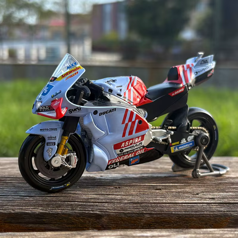 Maisto 1:18 Gresini Racing 2024 Gp # 73 # 93 Racing Repsol Team, véhicules moulés sous pression, modèle de moto à collectionner, jouets
