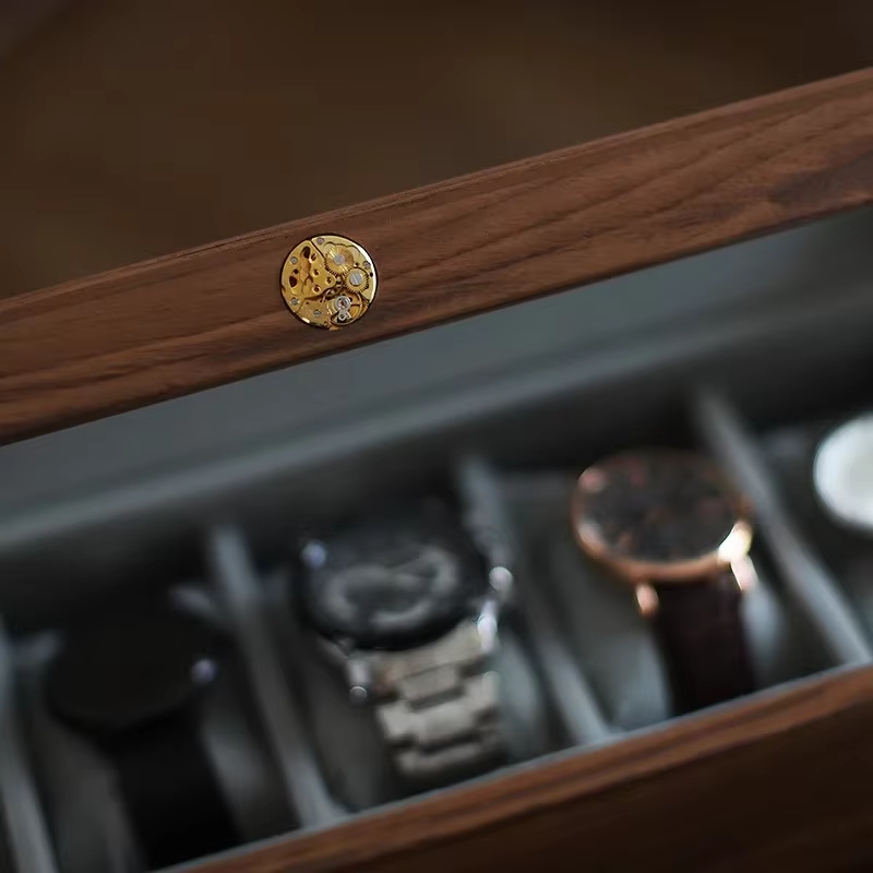 Boîtes de rangement de montres en bois massif