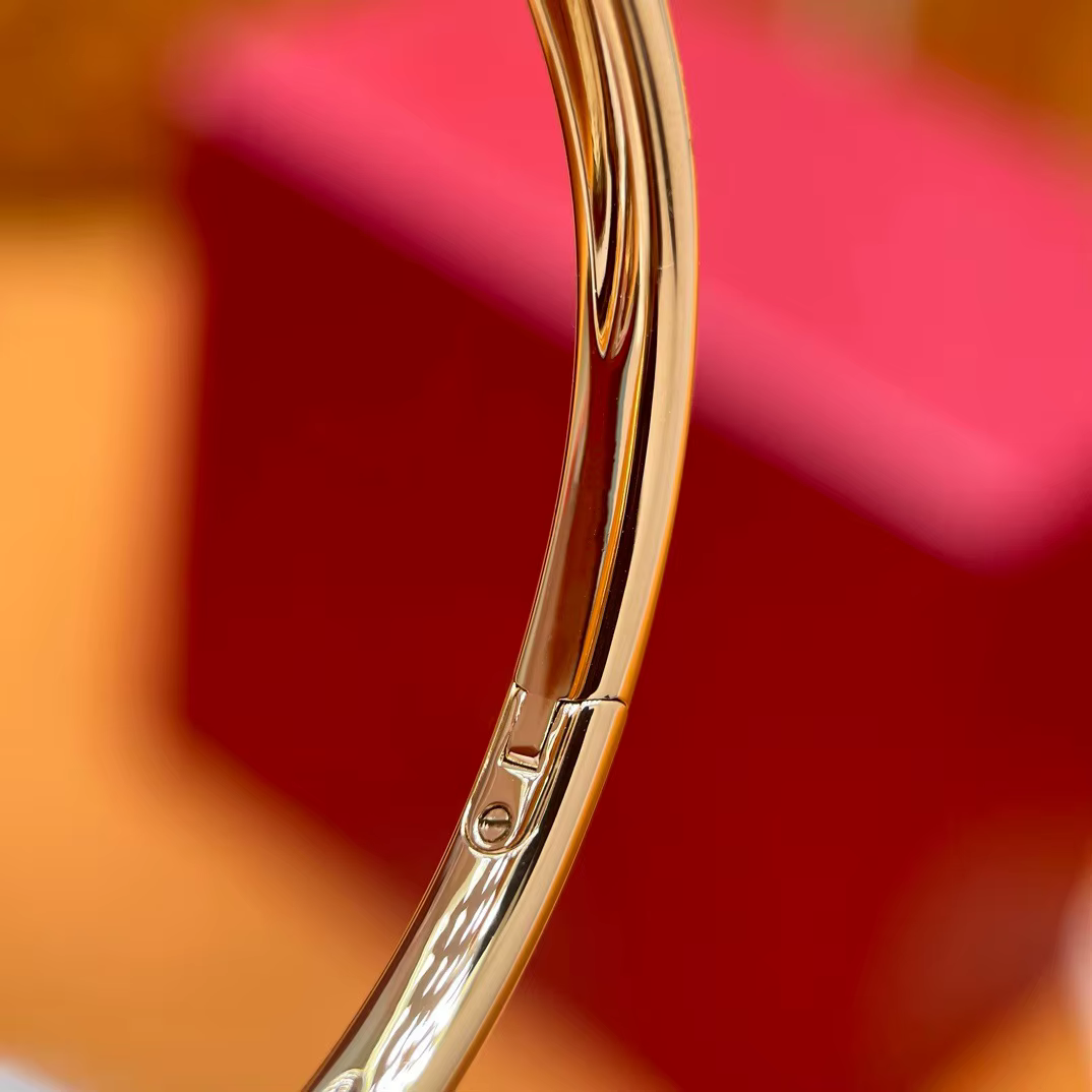 Nouvelle montre en acier quartz or pour femme, design luxueux, Reloj, étanche 3ATM, montre tendance en tailles 15, 16, 17 pour femmes