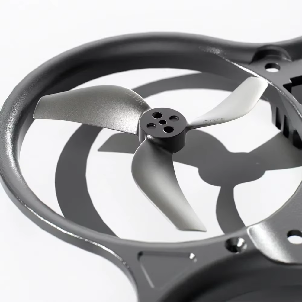 GEPRC x GEMFAN GP2219-3 Hélice transparente noire en PC à 3 pales de 2,2 pouces avec axe de 1,5 mm pour pièces de drone de course FPV DarkStar22