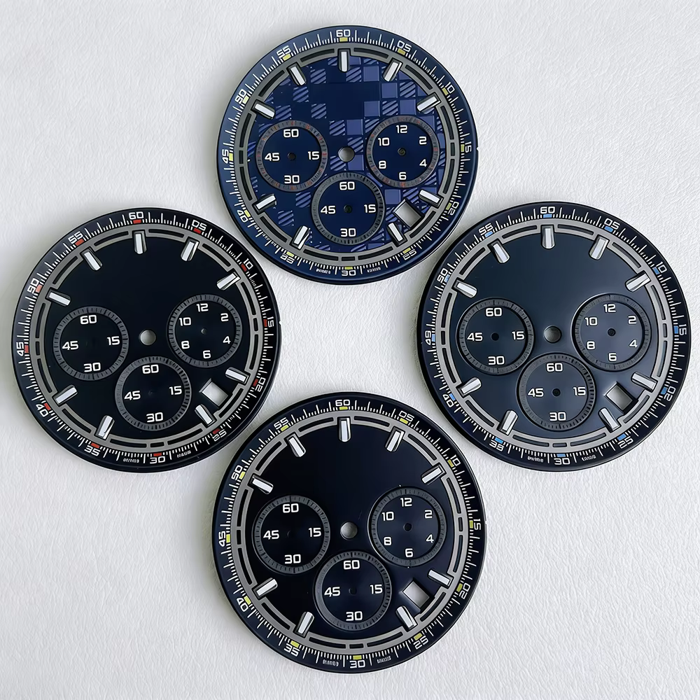 Cadran de montre moderne Racer sans logo 35