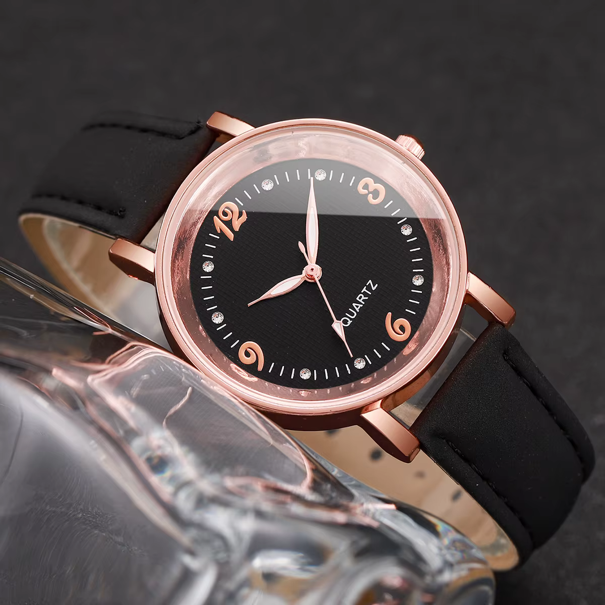 Mode cadran arabe montre pour femme bracelet en cuir décontracté montres à quartz analogiques