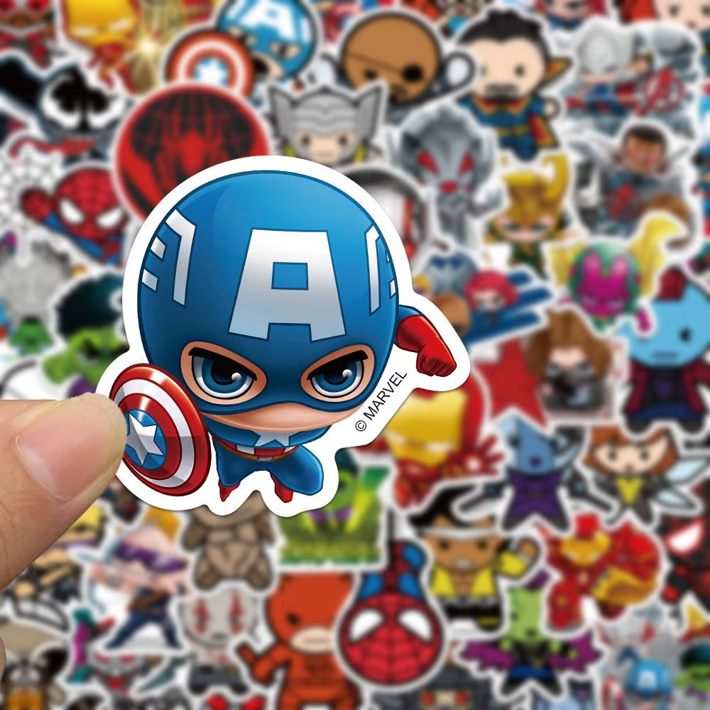 50 pièces Marvel les Avengers Anime dessin animé autocollant bricolage moto casque Skateboard ordinateur portable vélo voiture autocollants imperméables décalcomanies