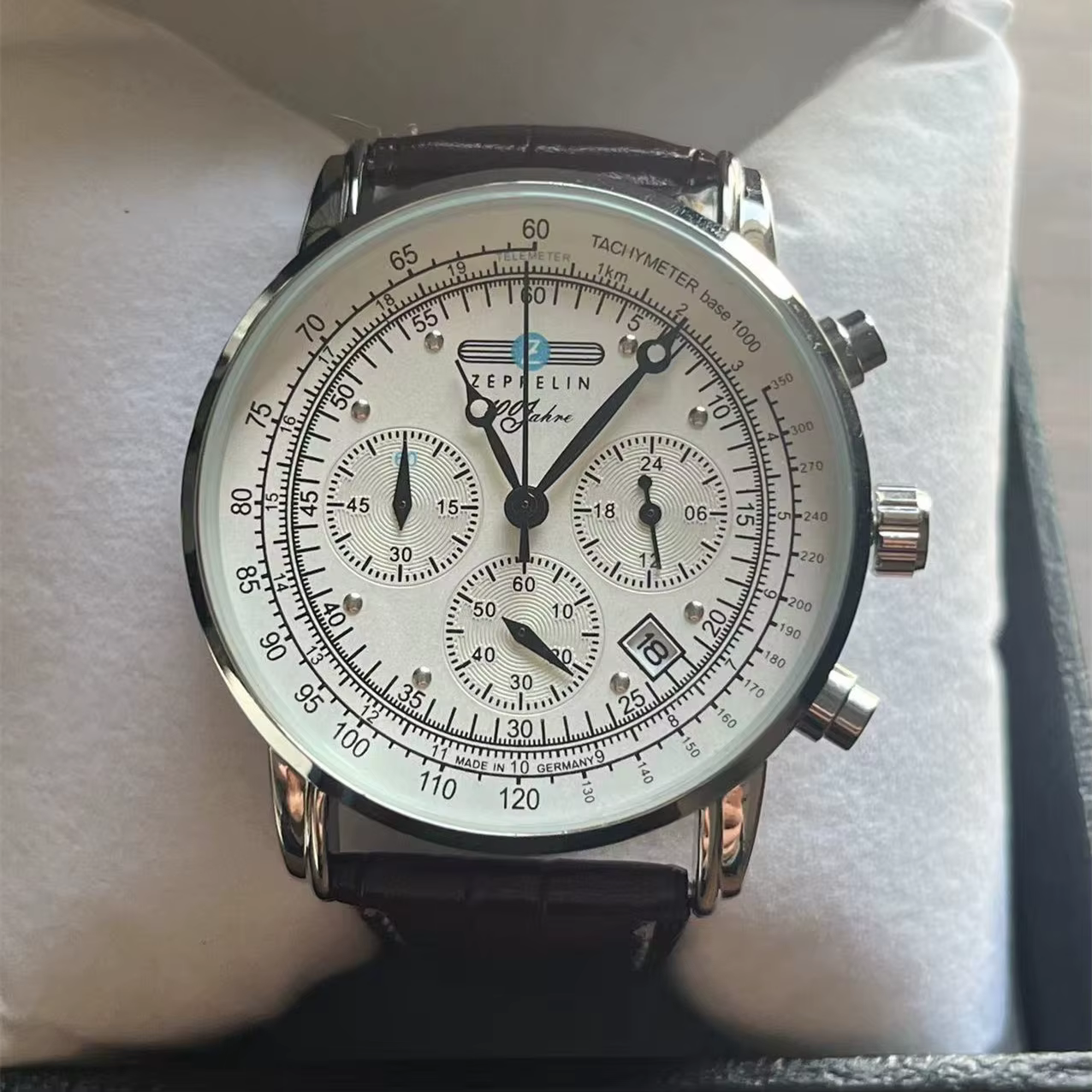 Nouvelle montre pour homme Zeppelin à la mode
