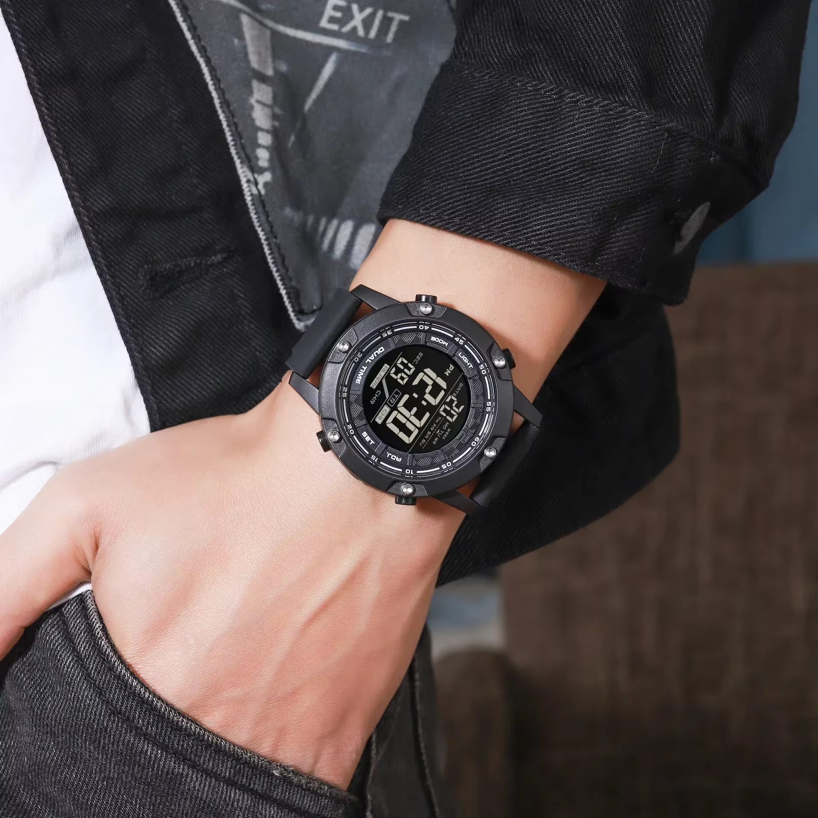 Montre-bracelet étanche pour homme avec compte à rebours