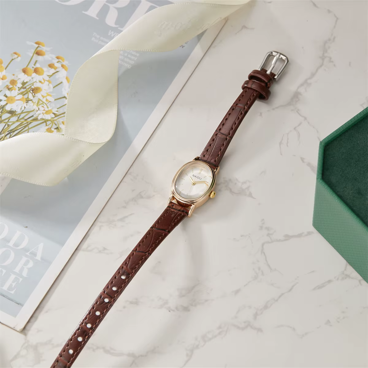 Montre à quartz pour femmes