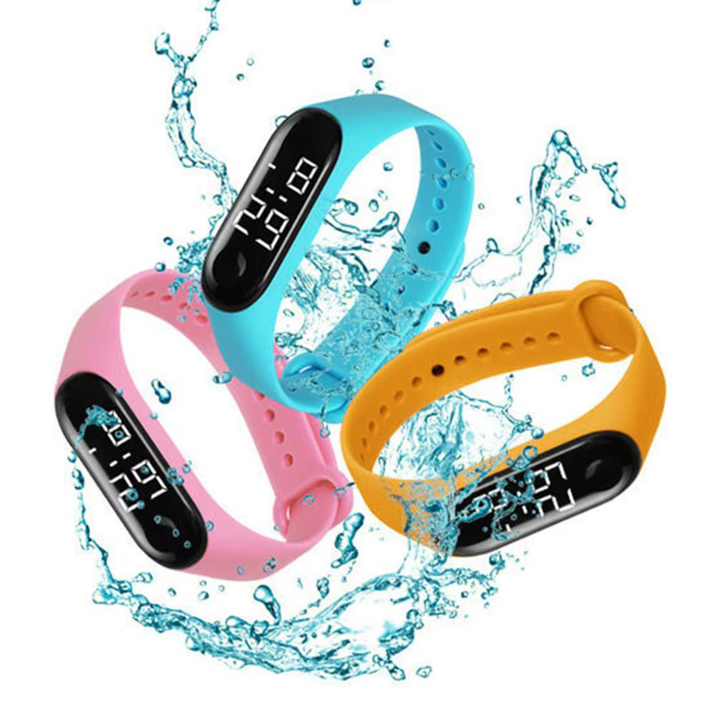 Montres avec LED capteur tactile électronique étanche pour les sports électroniques hommes femmes mode étudiant amoureux natation cadeau avec boîte PP