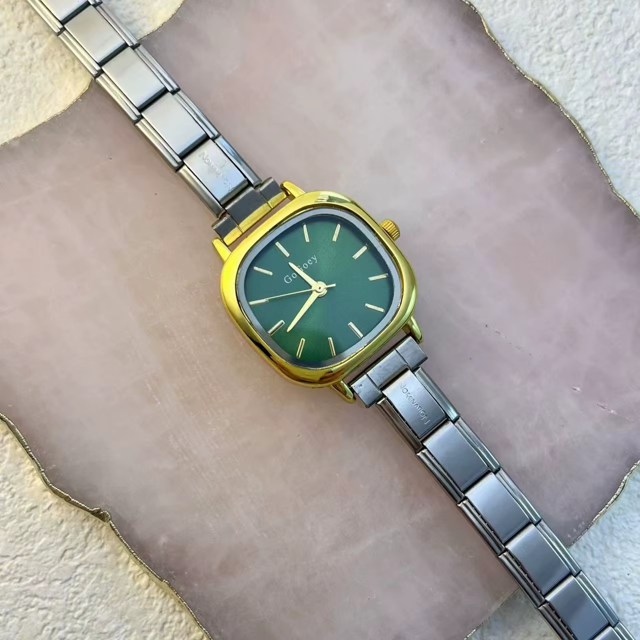 Montre à Quartz carrée pour hommes et femmes