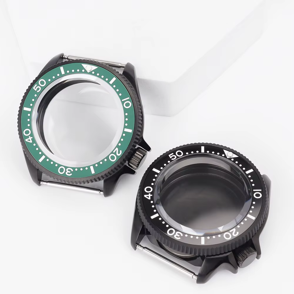 Boîtier de montre en acier SKX013 38 mm pour mouvements NH34 NH35 NH36 NH38