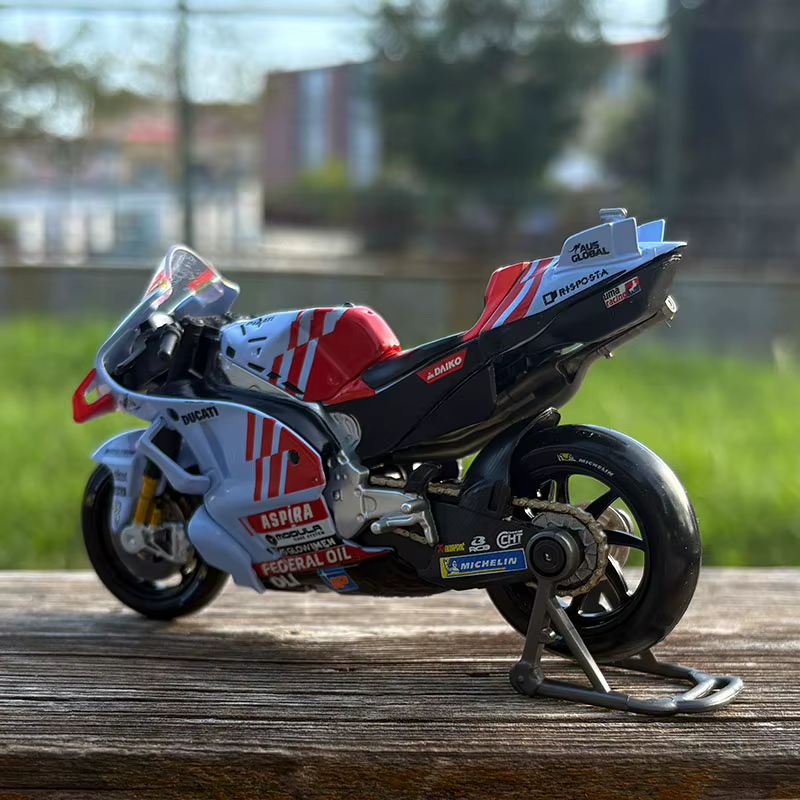 Maisto 1:18 Gresini Racing 2024 Gp # 73 # 93 Racing Repsol Team, véhicules moulés sous pression, modèle de moto à collectionner, jouets