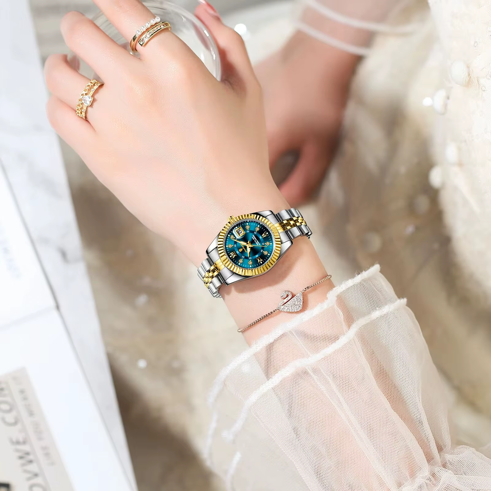 POEDAGAR haut de gamme montre pour femmes étanche en acier inoxydable lumineux Date dames