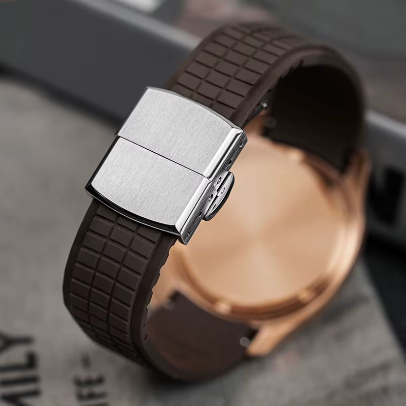 Watchdives WD008 Montre pour homme VH31 Mouvement à quartz à seconde fluide Verre saphir Étanche 100m Super lumineuse