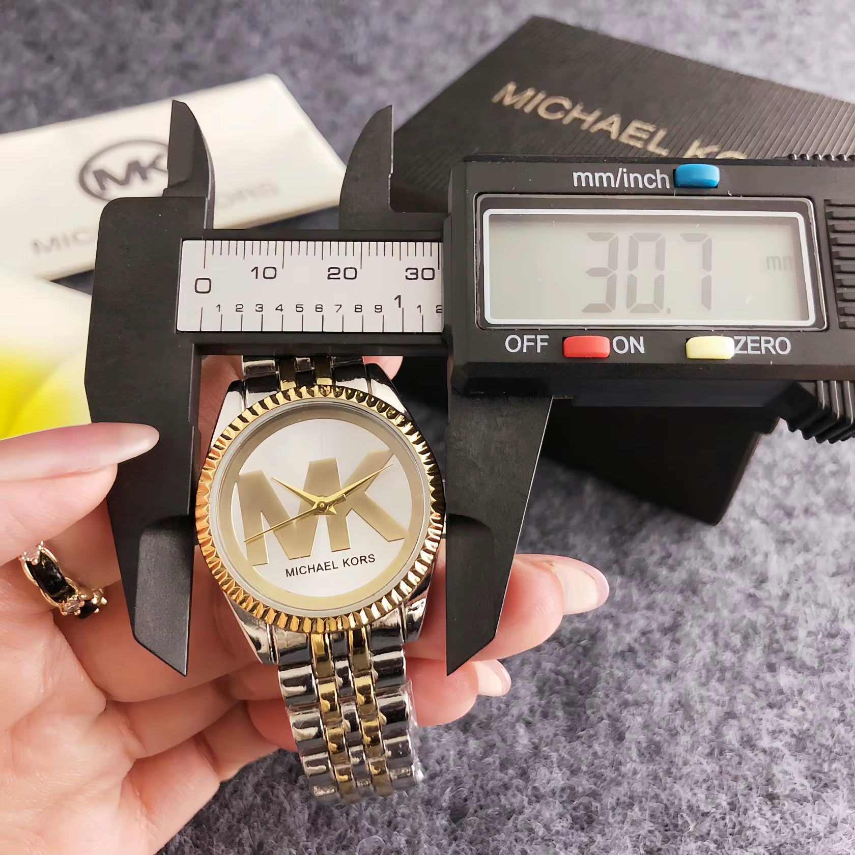 Nouvelle montre à quartz pour femme Michael Kors