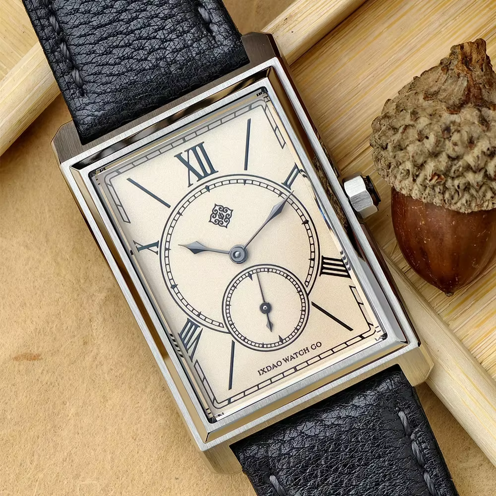 IX&DAO 2026 Nouvelle montre carrée à quartz pour homme en acier inoxydable avec verre saphir