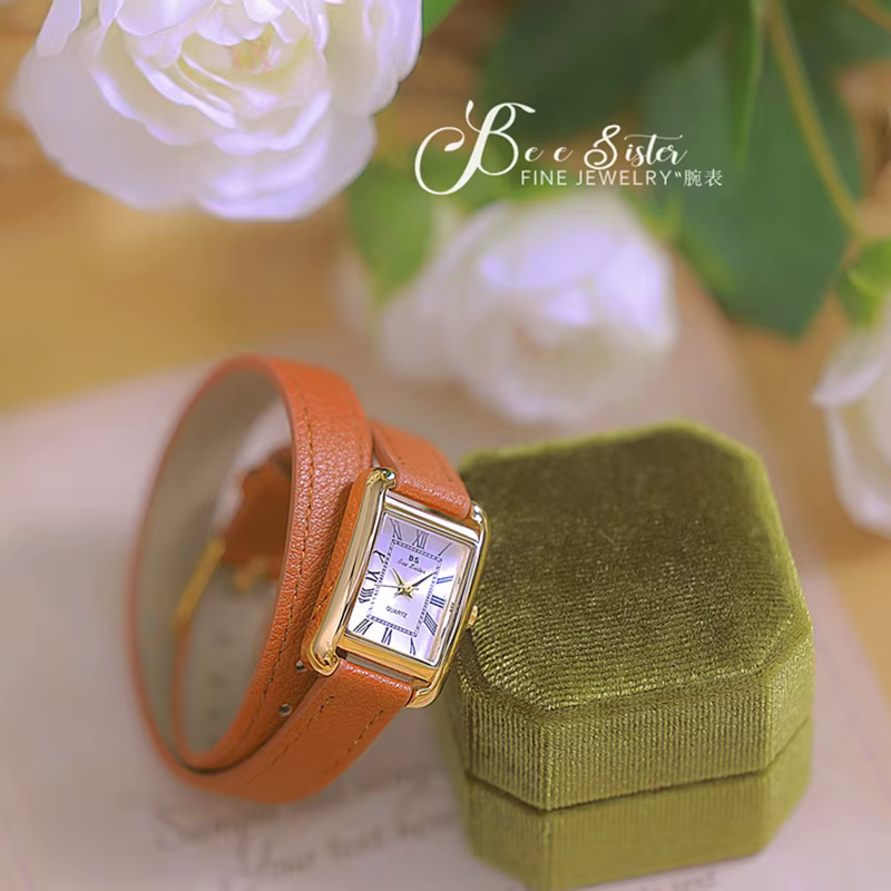 Montres à cadran romain rectangulaire vintage pour femme