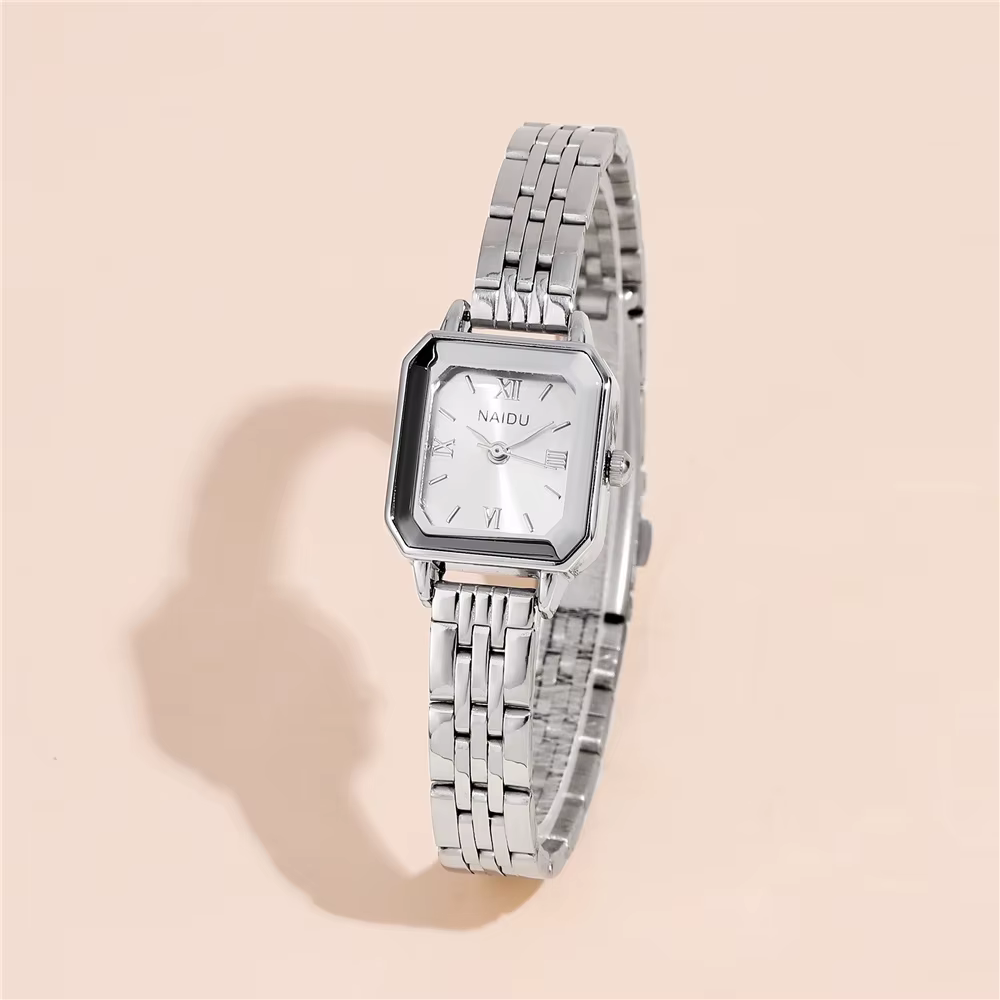 Montre tendance pour femme à petit cadran, en acier, à quartz, montre habillée